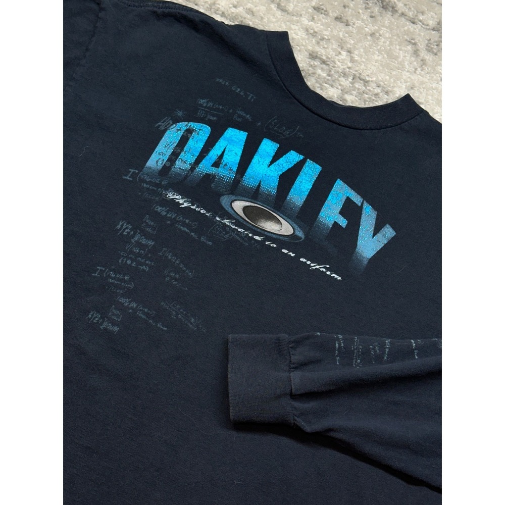 Vintage Y2K Oakley Long Sleeve Shirt Mens Large Black Graphic Center O T-Shirt